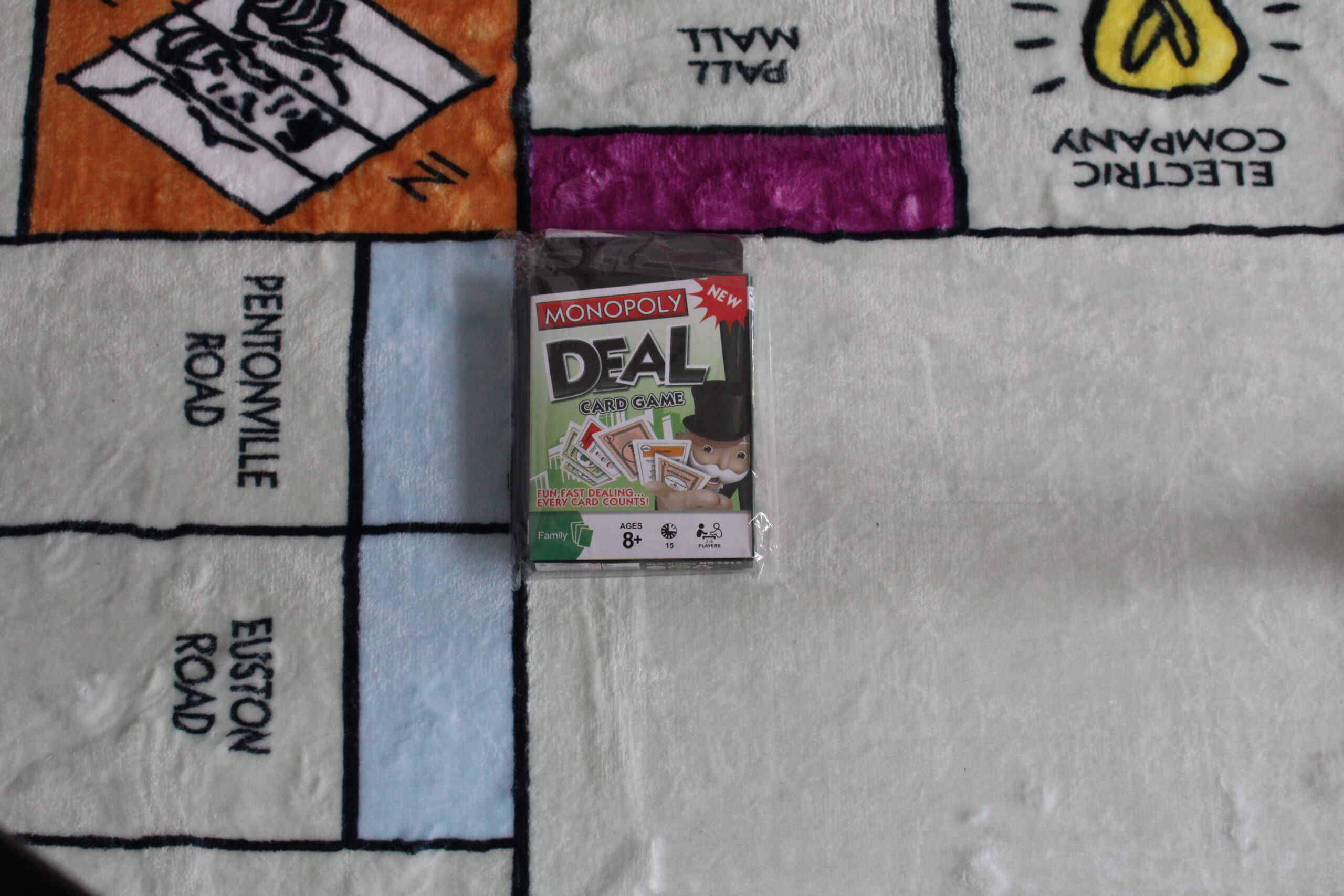 MONOPOLY DEAL CARD GAME Monopoly