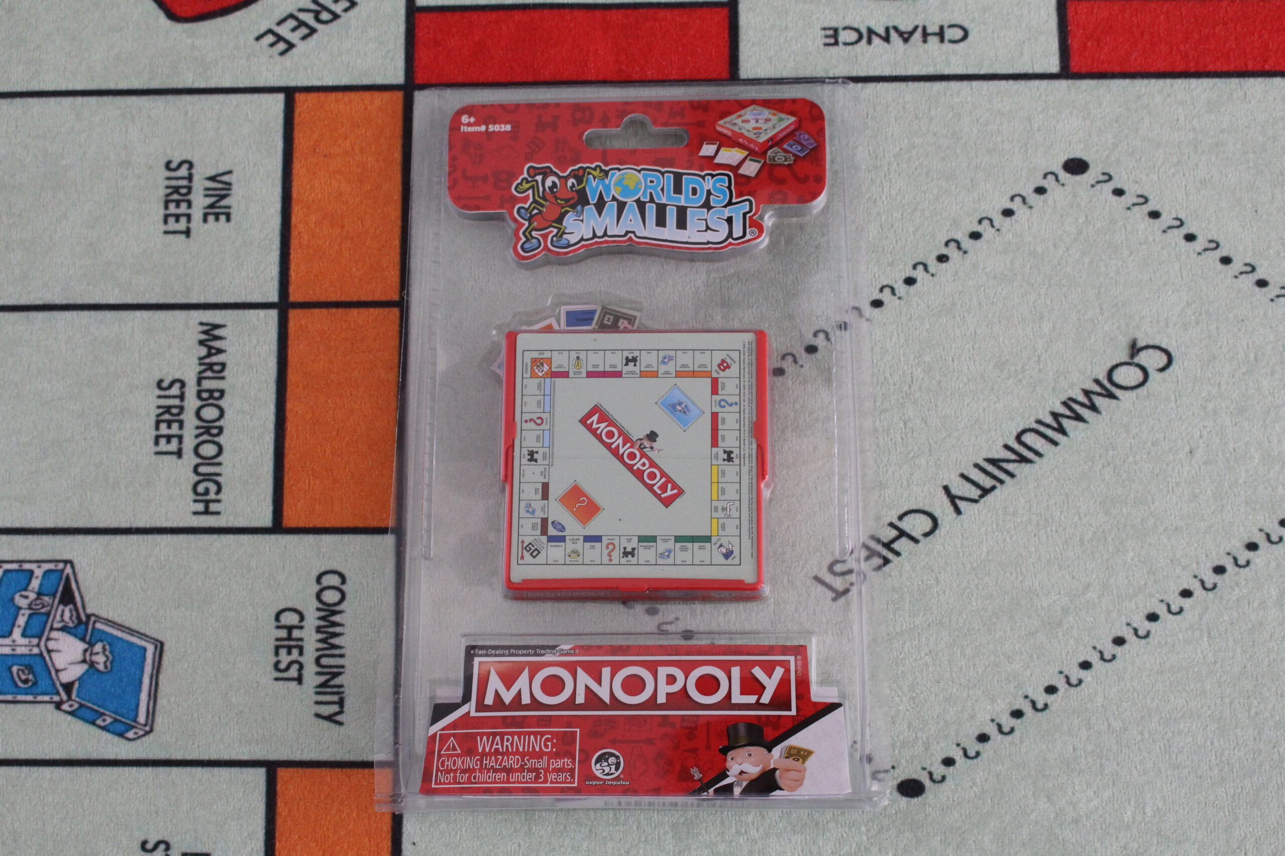 Small Moopoly MONOPOLY WORLDS SMALLEST, From USA - Monopoly